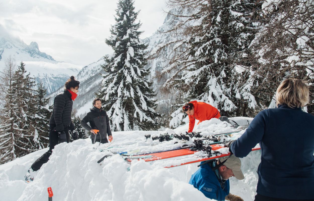 wp-content/uploads/igloo-building-2-scaled.jpg